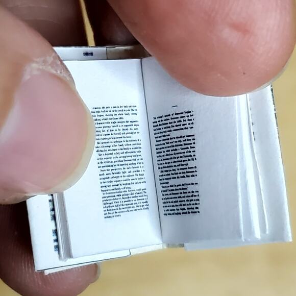 Hardcover Book Animal Farm 1:12 Scale Dollhouse Miniatures - Picture 3 of 5